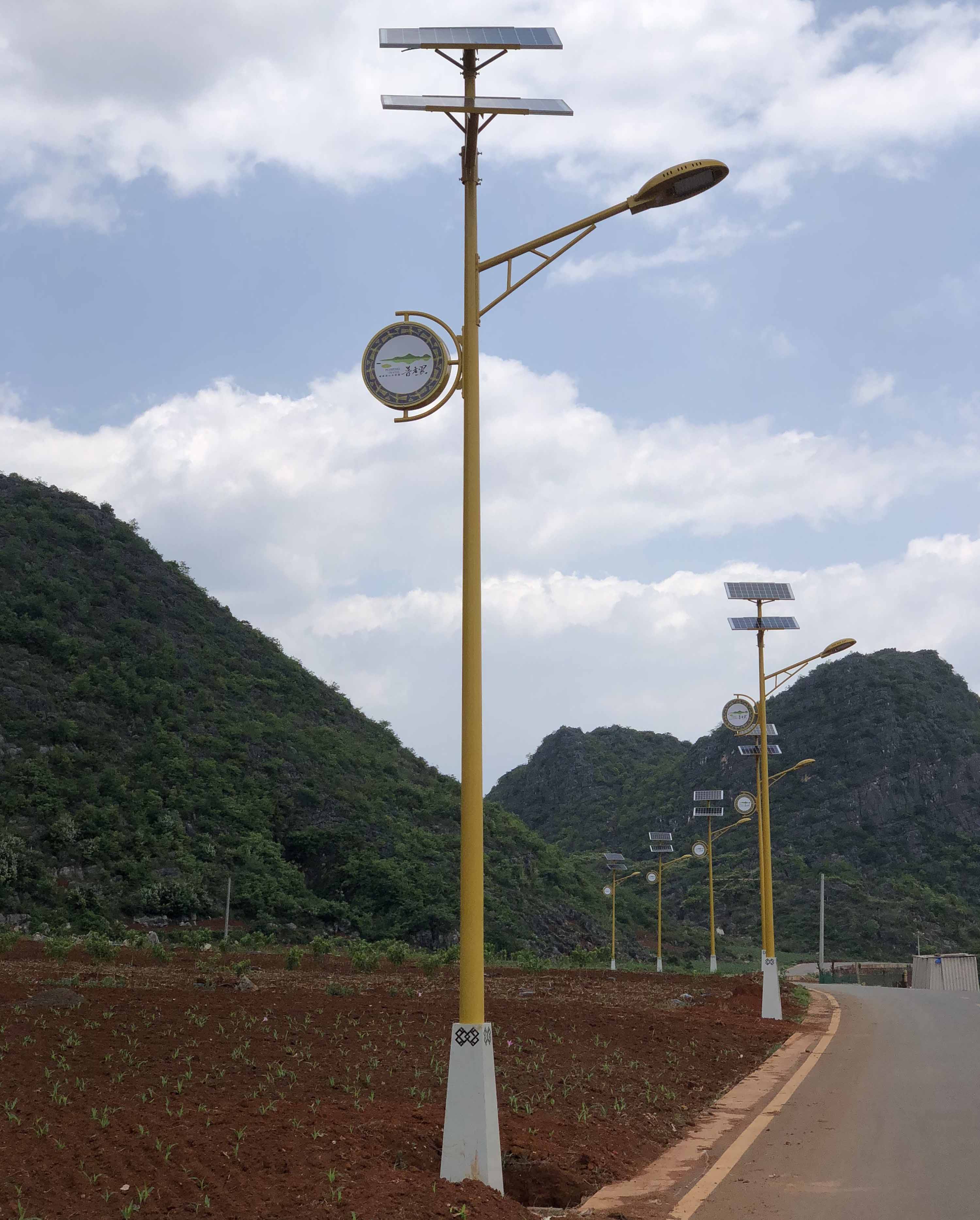桂林市民族特色路燈工程